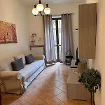 Confortevole Nel Cuore Di Apartamento