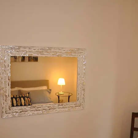 Confortevole Nel Cuore Di *